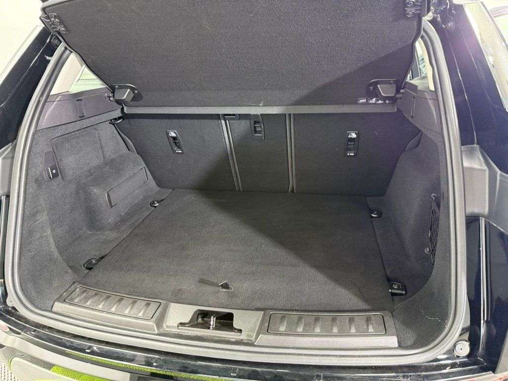 2020 LAND ROVER RANGE ROVER EVOQUE 2020 LAND ROVER RANGE ROVER EVOQUE