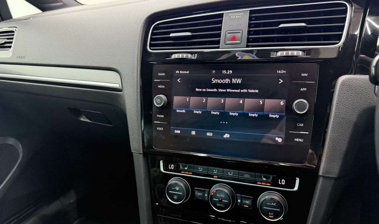 2018 VOLKSWAGEN GOLF 2018 VOLKSWAGEN GOLF