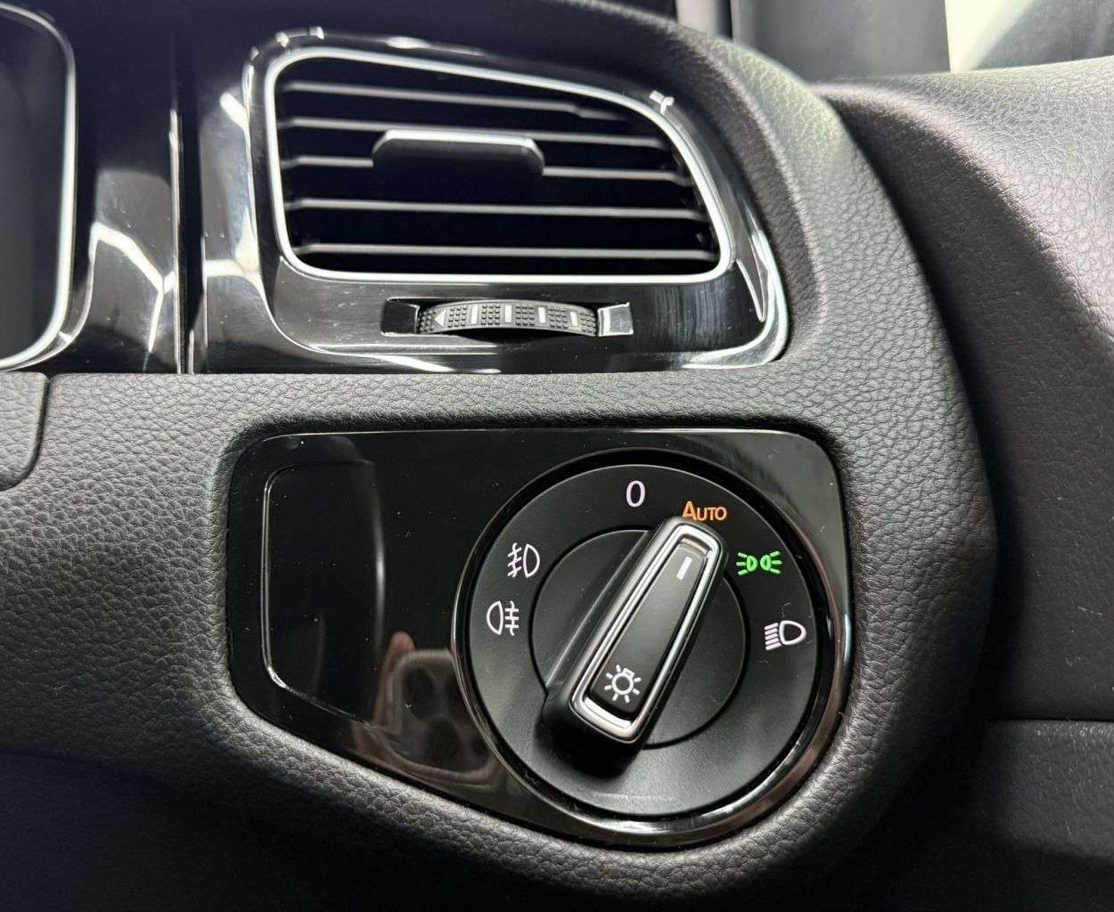 2018 VOLKSWAGEN GOLF 2018 VOLKSWAGEN GOLF