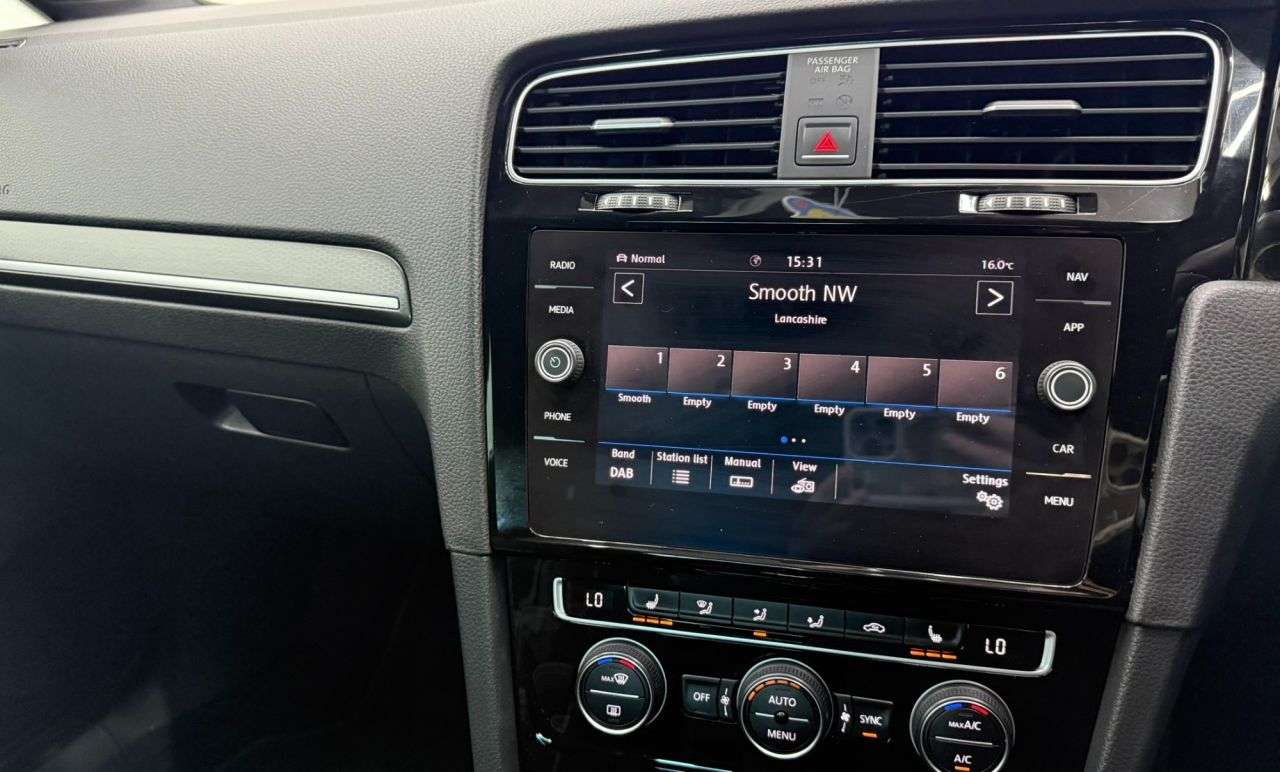 2018 VOLKSWAGEN GOLF 2018 VOLKSWAGEN GOLF