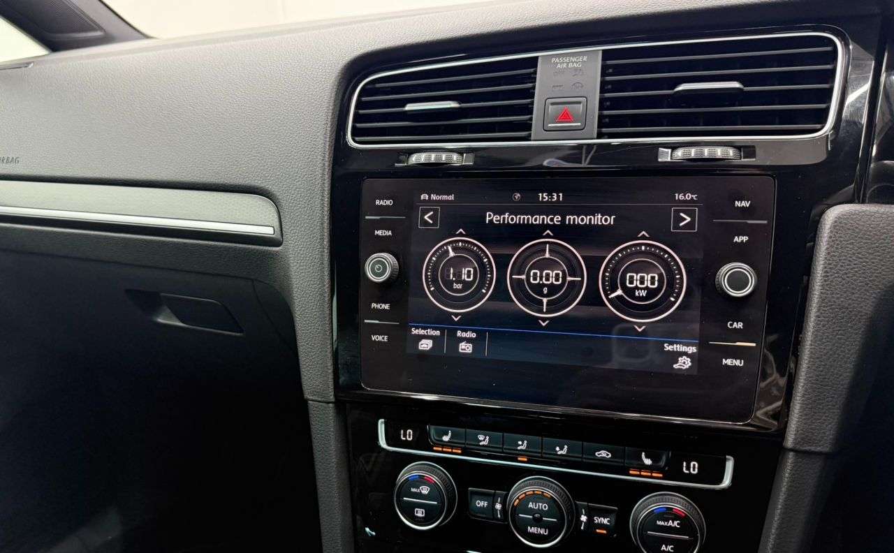 2018 VOLKSWAGEN GOLF 2018 VOLKSWAGEN GOLF