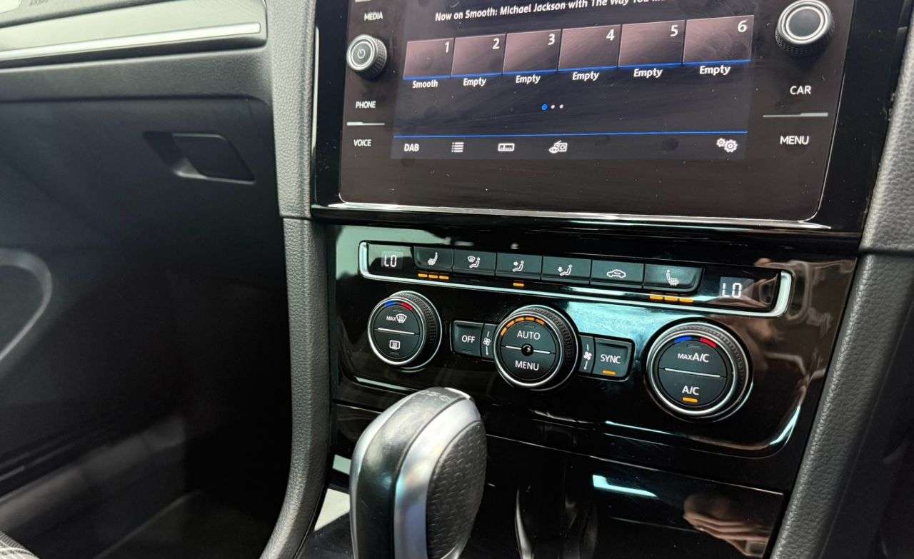 2018 VOLKSWAGEN GOLF 2018 VOLKSWAGEN GOLF