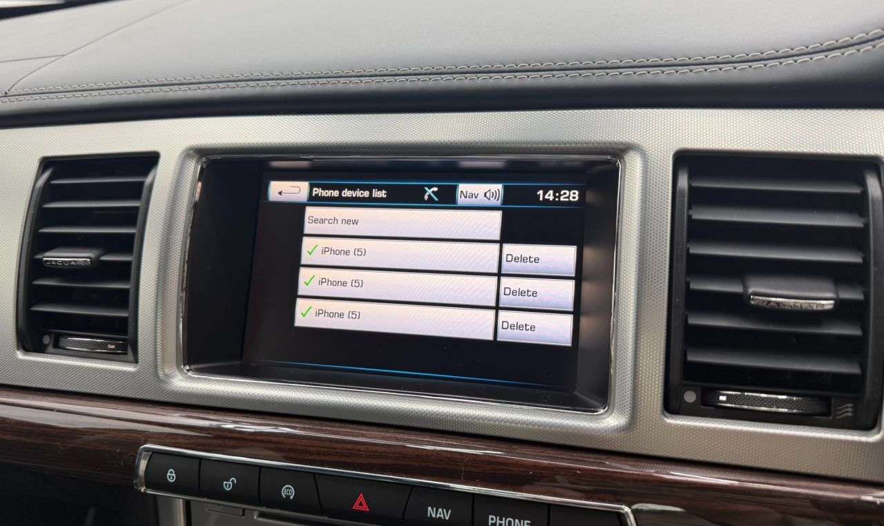 2015 JAGUAR XF 2015 JAGUAR XF