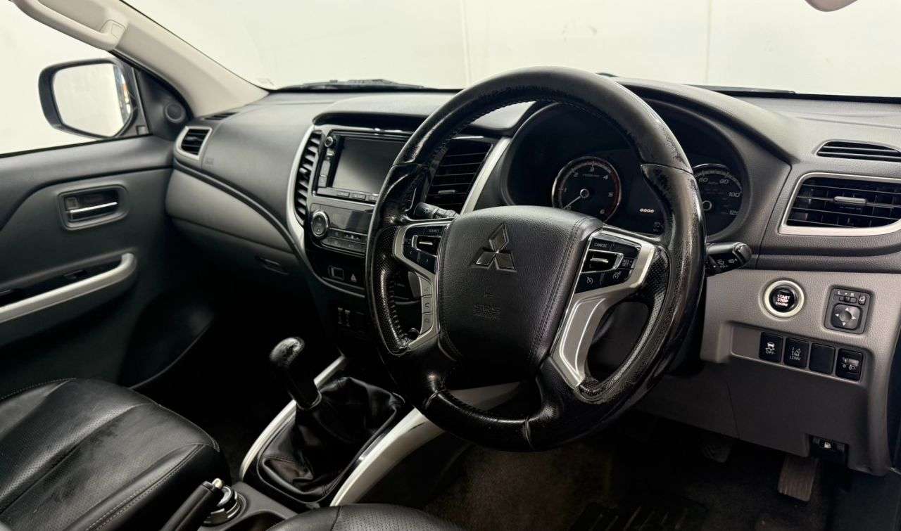 2017 MITSUBISHI L200 2017 MITSUBISHI L200