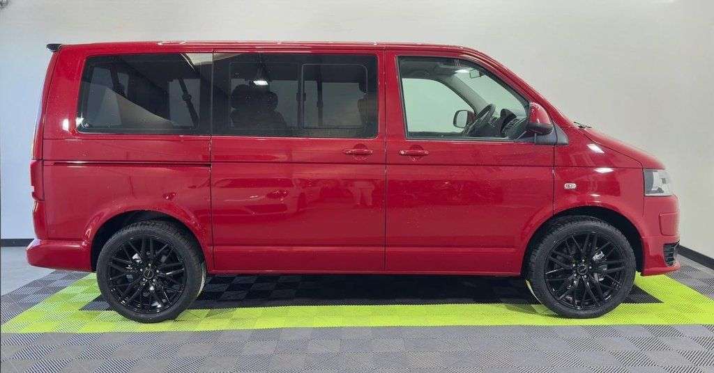 2015 VOLKSWAGEN TRANSPORTER SHUTTLE 2015 VOLKSWAGEN TRANSPORTER SHUTTLE