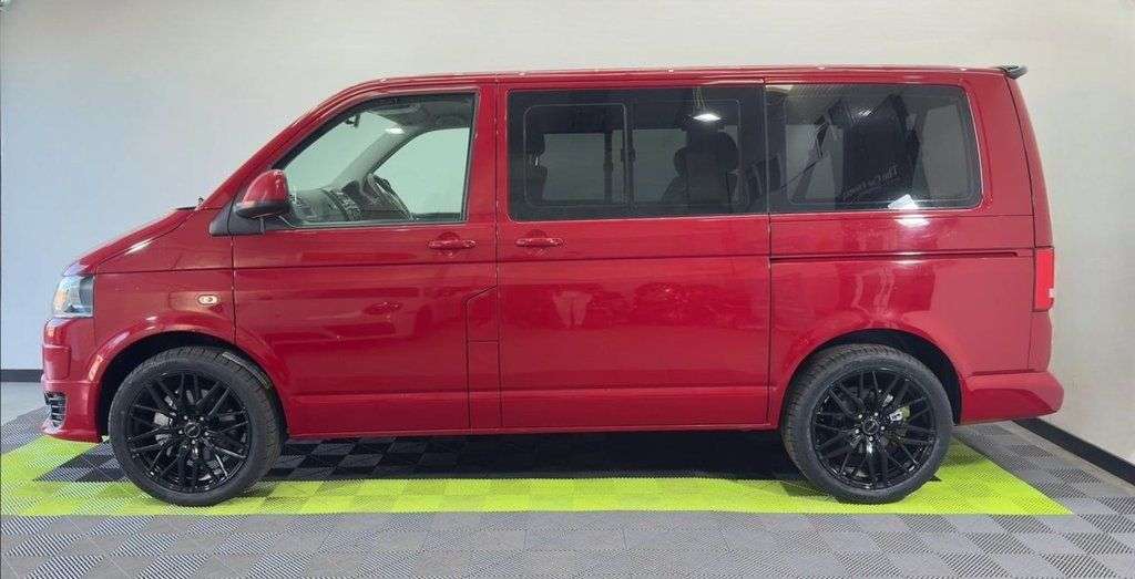 2015 VOLKSWAGEN TRANSPORTER SHUTTLE 2015 VOLKSWAGEN TRANSPORTER SHUTTLE