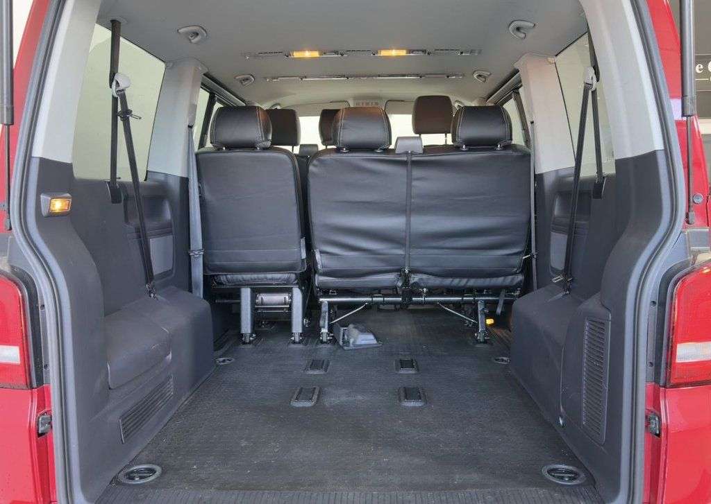 2015 VOLKSWAGEN TRANSPORTER SHUTTLE 2015 VOLKSWAGEN TRANSPORTER SHUTTLE