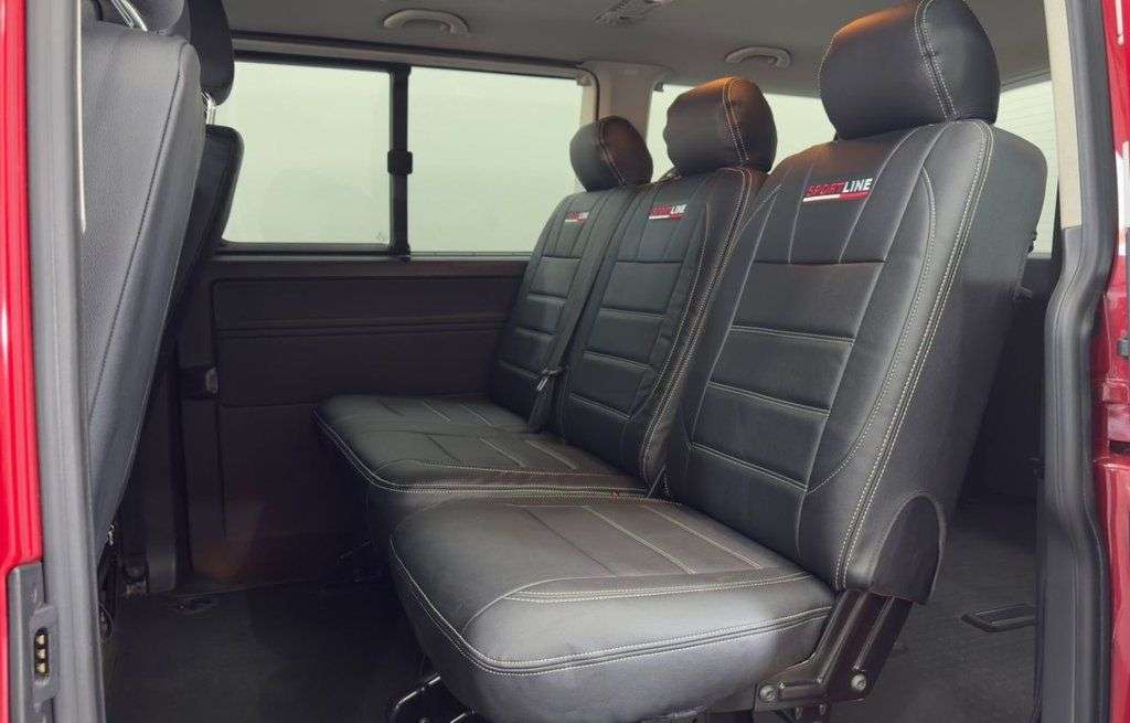 2015 VOLKSWAGEN TRANSPORTER SHUTTLE 2015 VOLKSWAGEN TRANSPORTER SHUTTLE