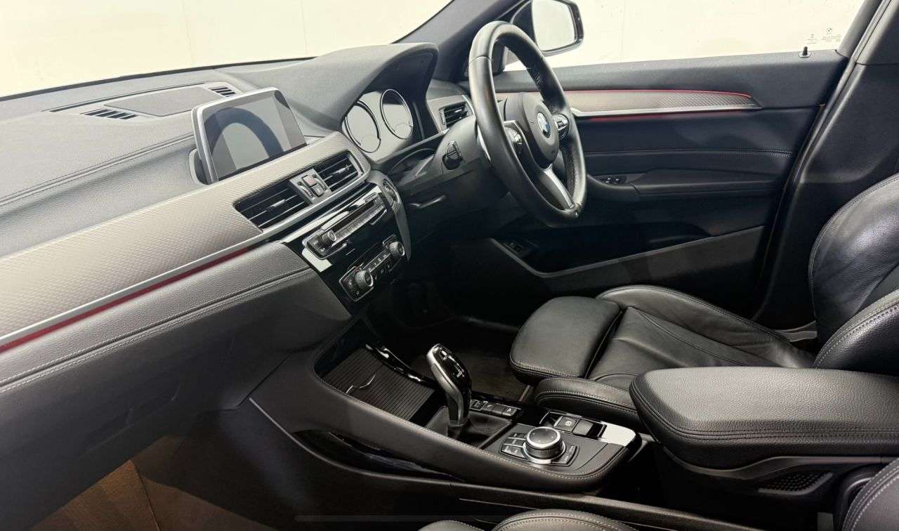 null BMW X2 null BMW X2