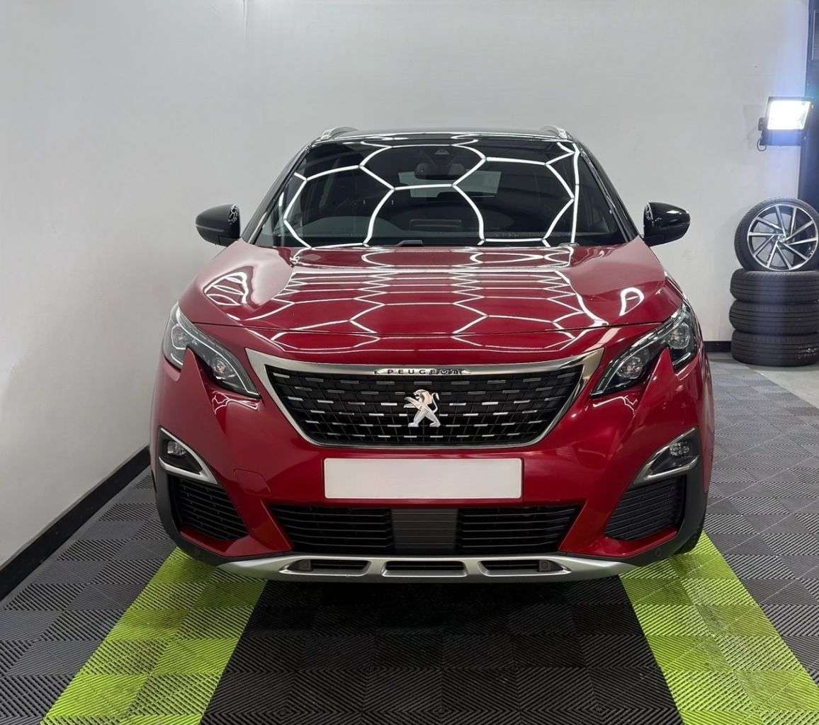 A 2019 PEUGEOT 3008 1.5 BlueHDi GT Line SUV 5dr Diesel Manual Euro 6 (s/s) (130 ps) A 2019 PEUGEOT 3008 1.5 BlueHDi GT Line SUV 5dr Diesel Manual Euro 6 (s/s) (130 ps)