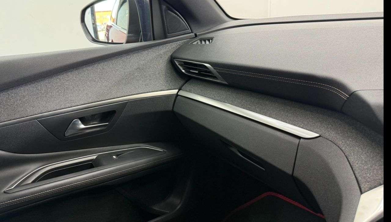 2019 PEUGEOT 3008 2019 PEUGEOT 3008