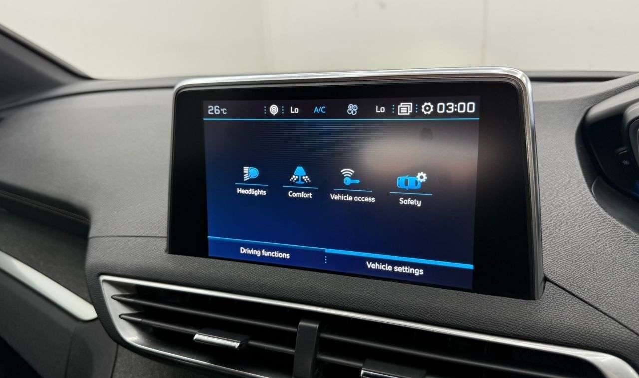 2019 PEUGEOT 3008 2019 PEUGEOT 3008