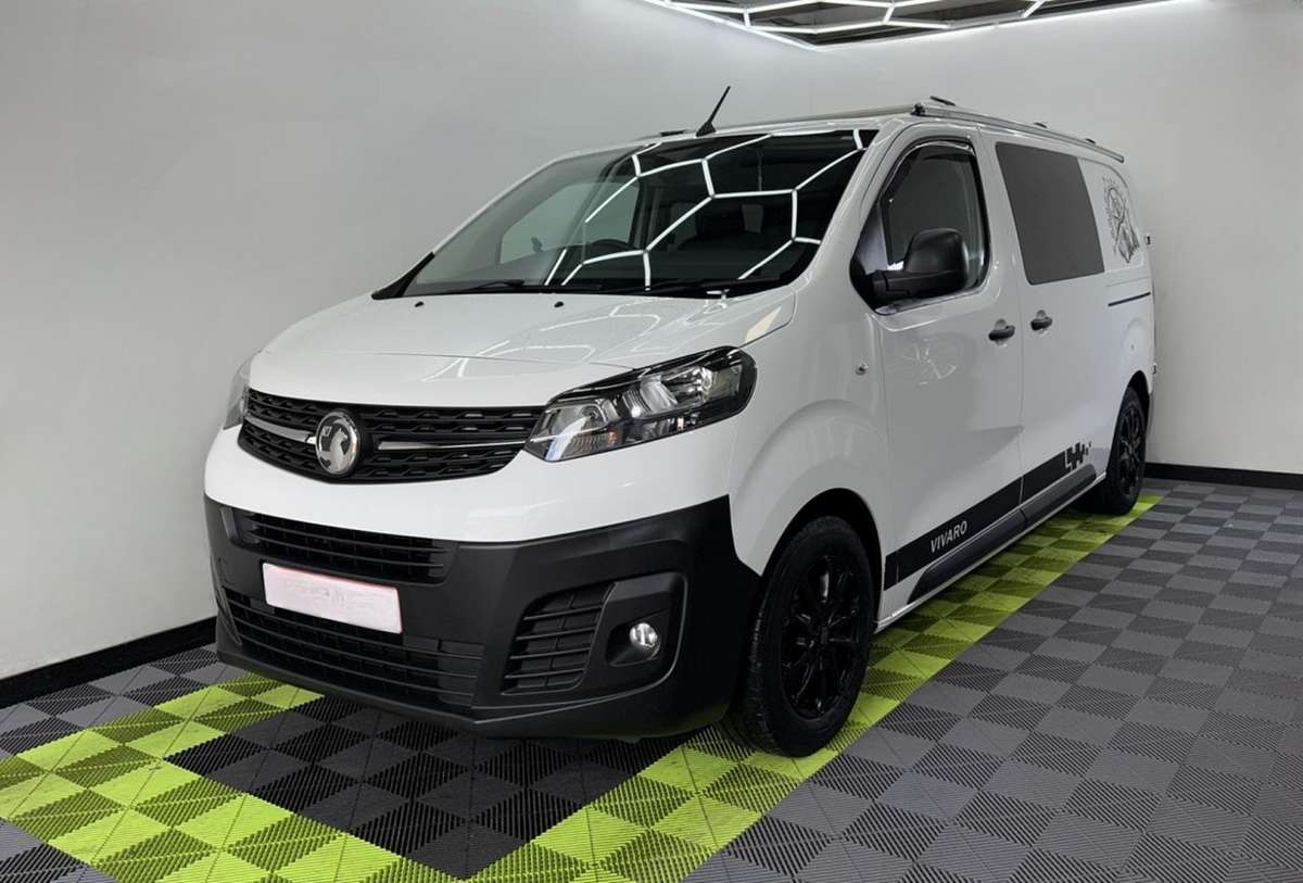 Check out this Vauxhall Vivaro 2022 Diesel Manual