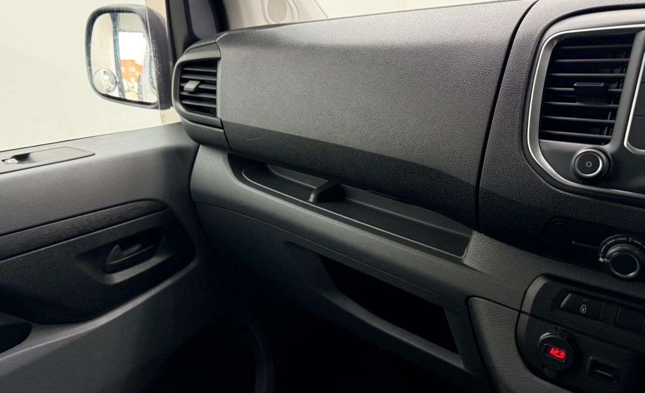 2022 VAUXHALL VIVARO 2022 VAUXHALL VIVARO