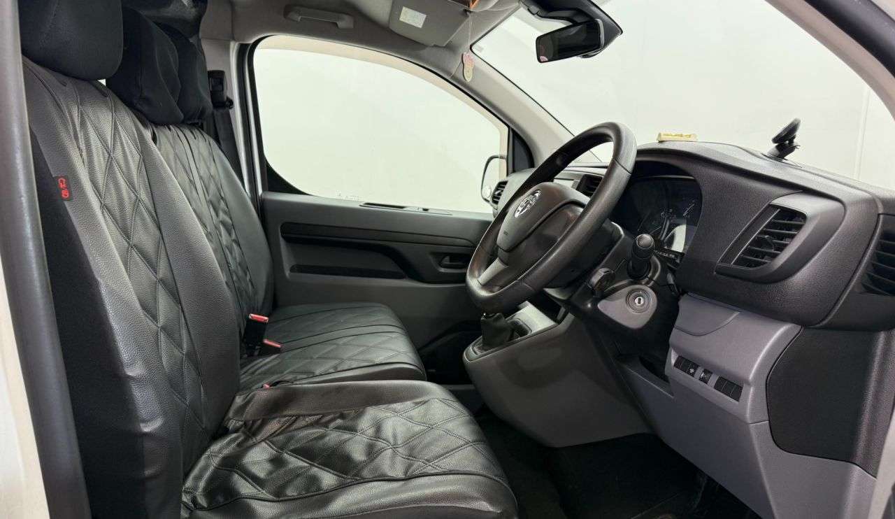 2022 VAUXHALL VIVARO 2022 VAUXHALL VIVARO