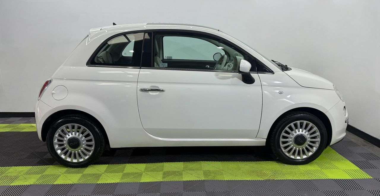 2012 FIAT 500 2012 FIAT 500