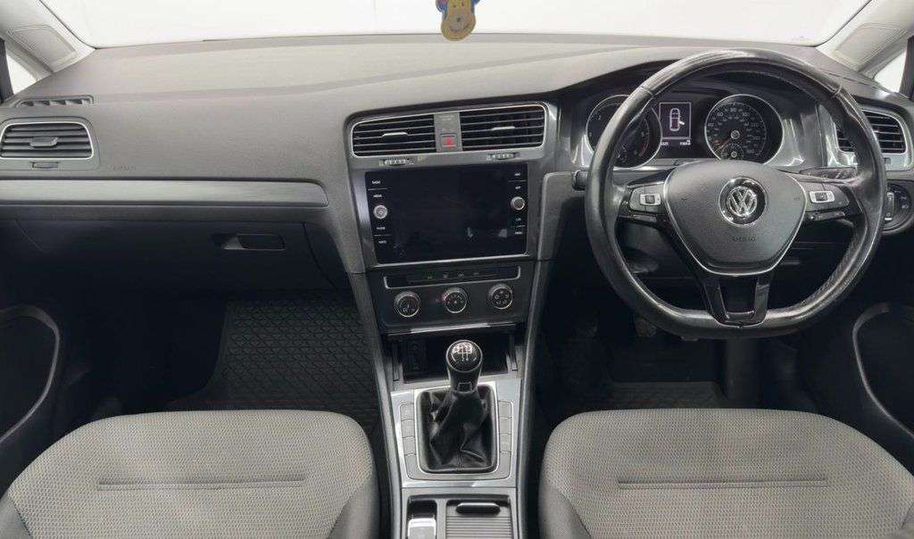 2017 VOLKSWAGEN GOLF 2017 VOLKSWAGEN GOLF