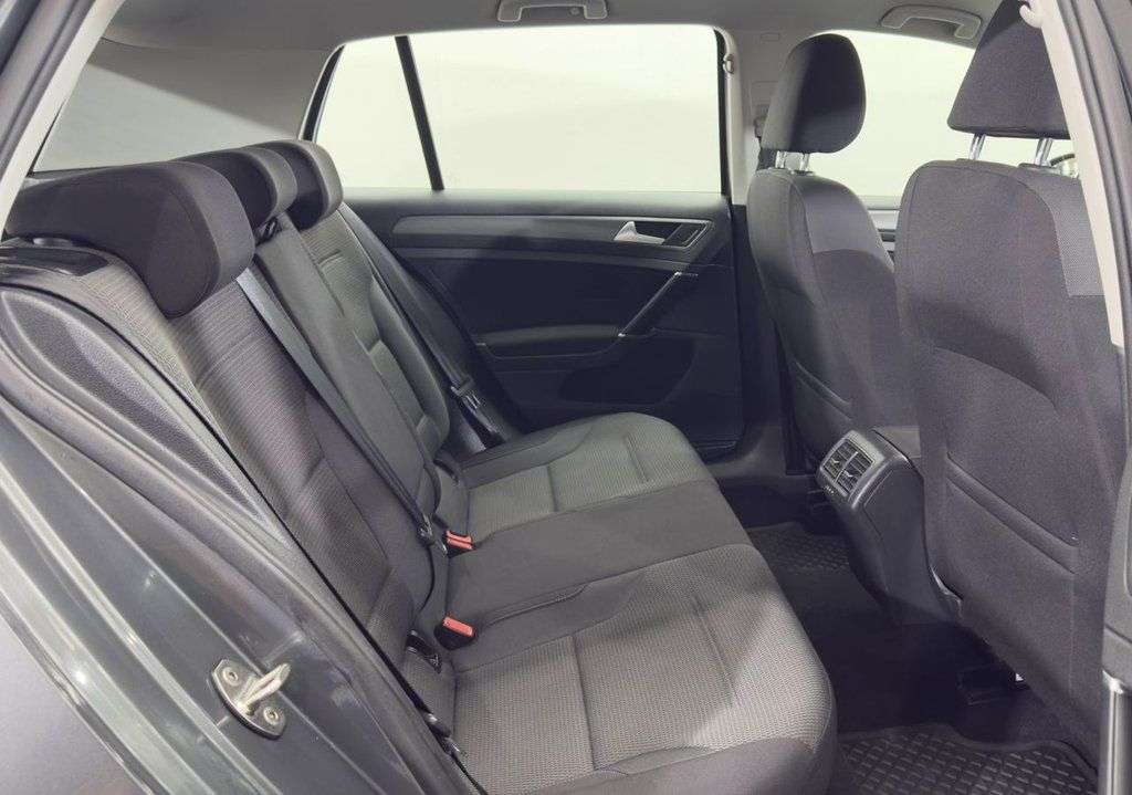 2017 VOLKSWAGEN GOLF 2017 VOLKSWAGEN GOLF