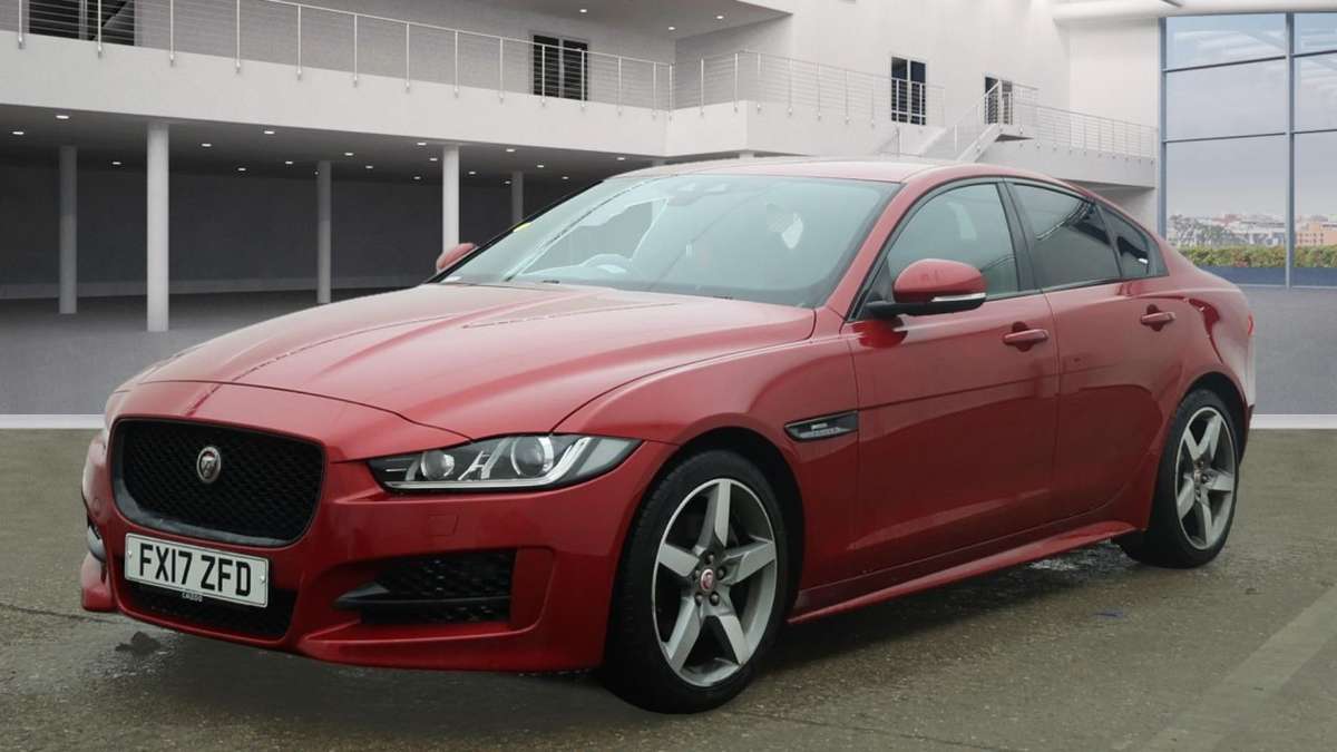 Check out this Jaguar Xe 2017 Diesel Automatic