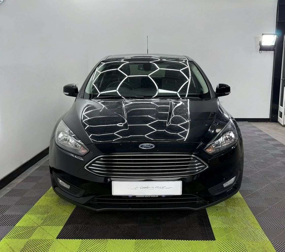 A 2016 FORD FOCUS 1.5 TDCi Zetec Hatchback 5dr Diesel Manual Euro 6 (s/s) (120 ps) A 2016 FORD FOCUS 1.5 TDCi Zetec Hatchback 5dr Diesel Manual Euro 6 (s/s) (120 ps)