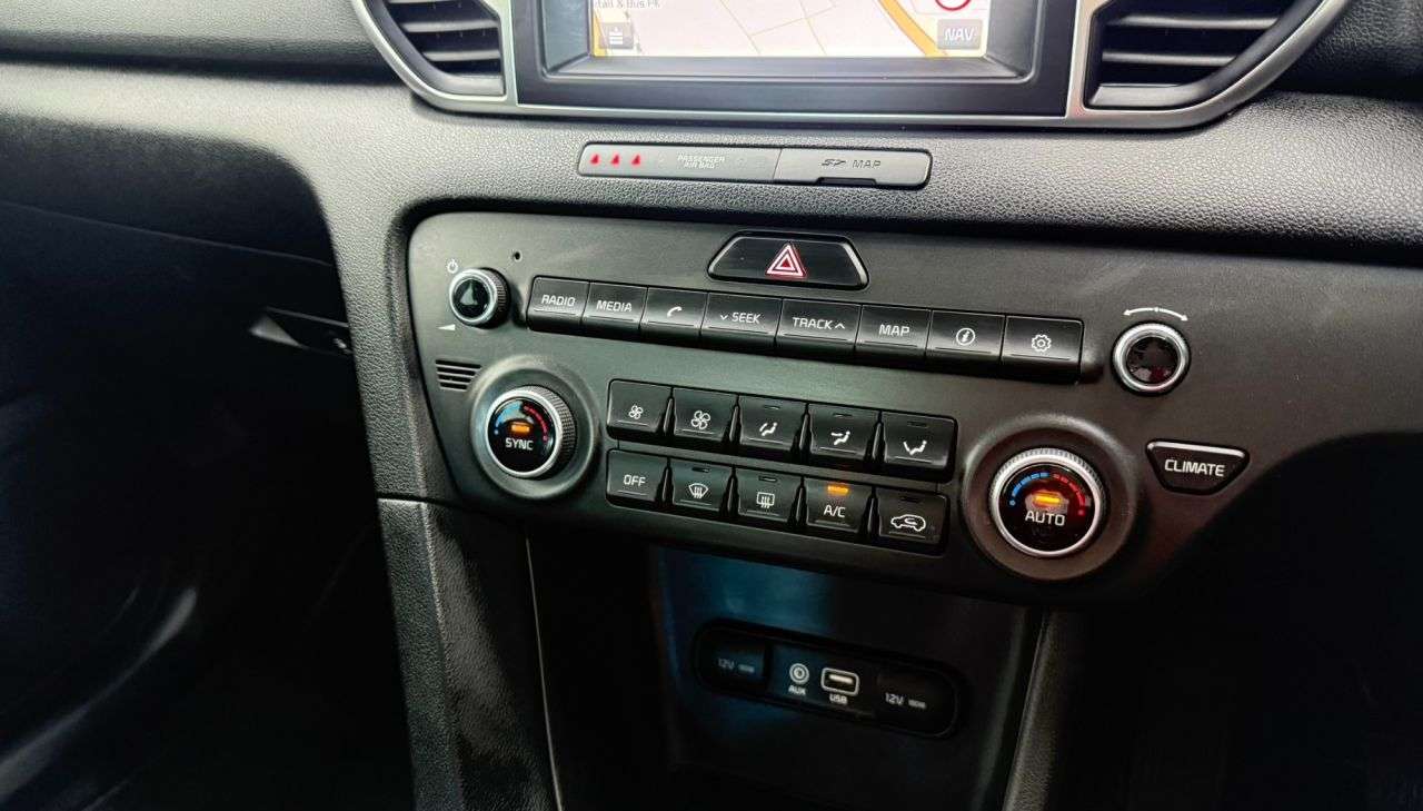 2018 KIA SPORTAGE 2018 KIA SPORTAGE