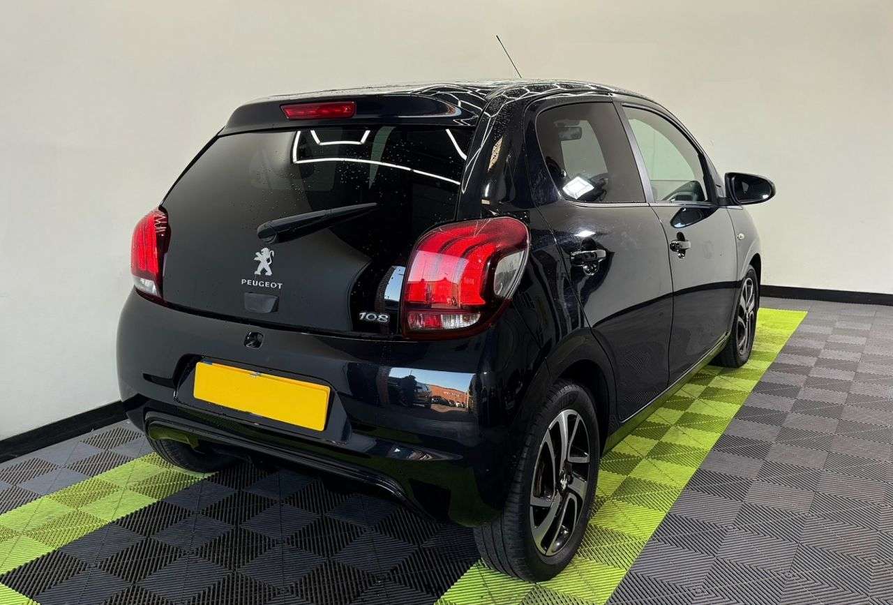 A 2016 PEUGEOT 108 ALLURE A 2016 PEUGEOT 108 ALLURE