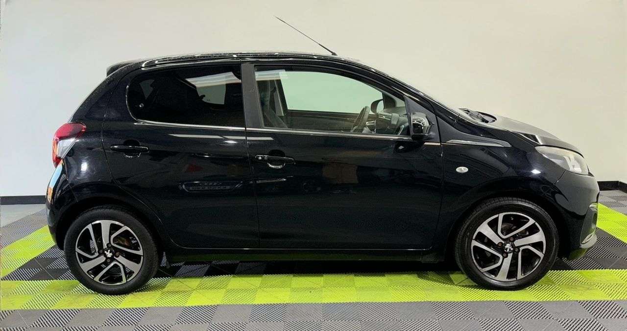 2016 PEUGEOT 108 2016 PEUGEOT 108
