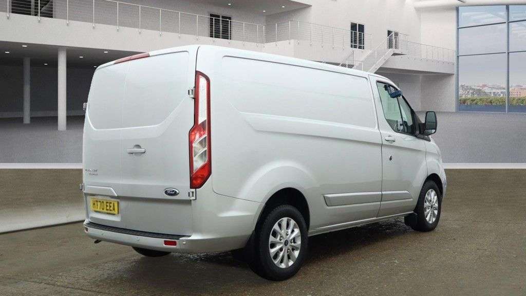 A 2021 FORD TRANSIT CUSTOM 2.0 280 EcoBlue Limited Panel Van 5dr Diesel Manual L1 H1 Euro 6 (s/s) (130 A 2021 FORD TRANSIT CUSTOM 2.0 280 EcoBlue Limited Panel Van 5dr Diesel Manual L1 H1 Euro 6 (s/s) (130