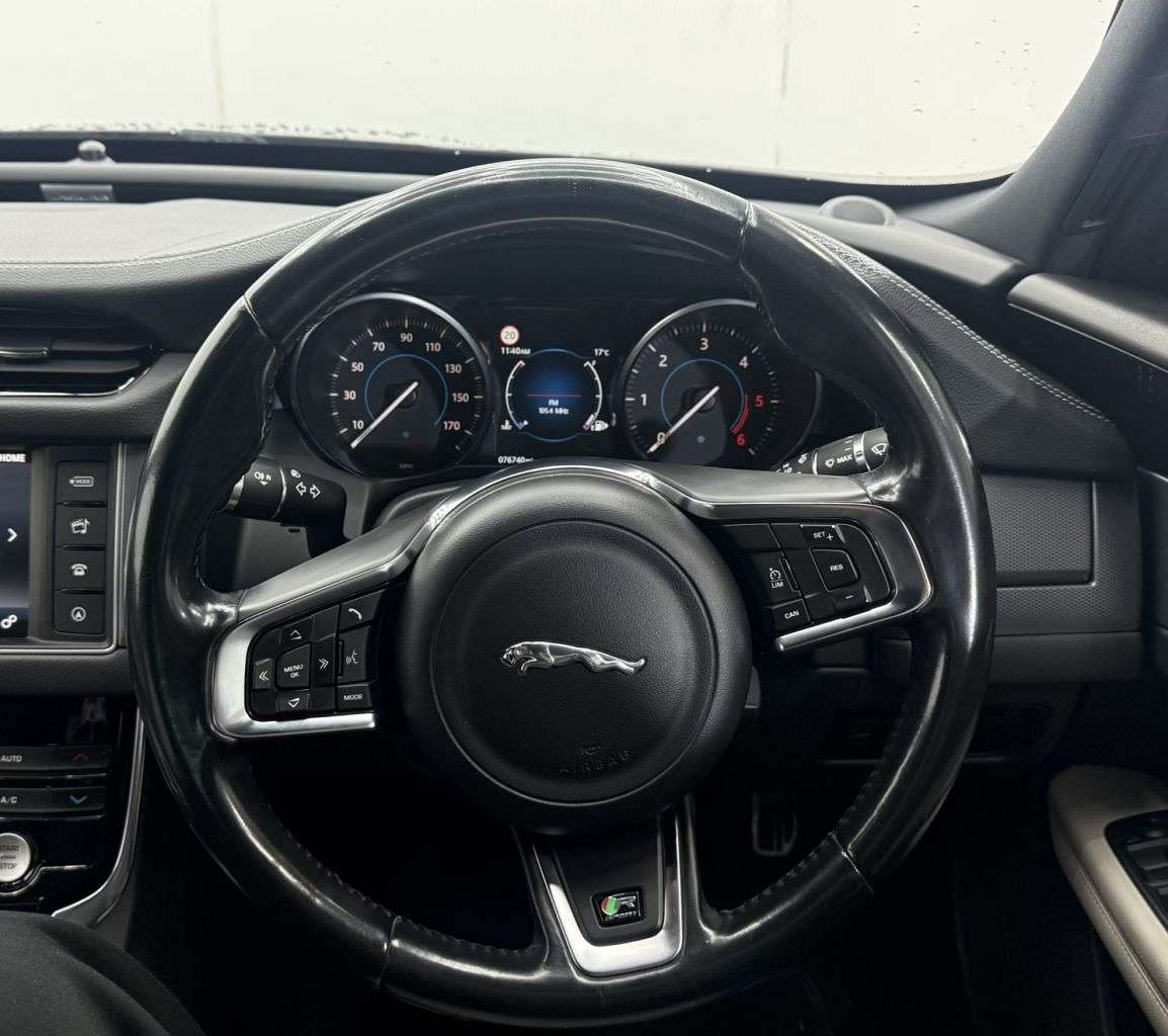 2016 JAGUAR XF 2016 JAGUAR XF