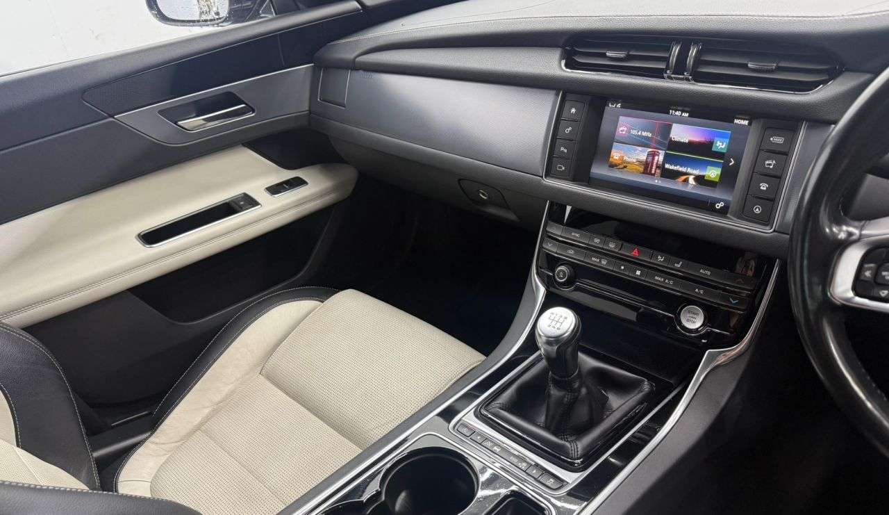 2016 JAGUAR XF 2016 JAGUAR XF