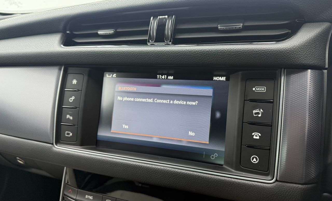 2016 JAGUAR XF 2016 JAGUAR XF