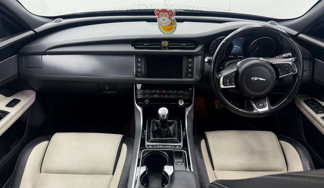 2016 JAGUAR XF 2016 JAGUAR XF