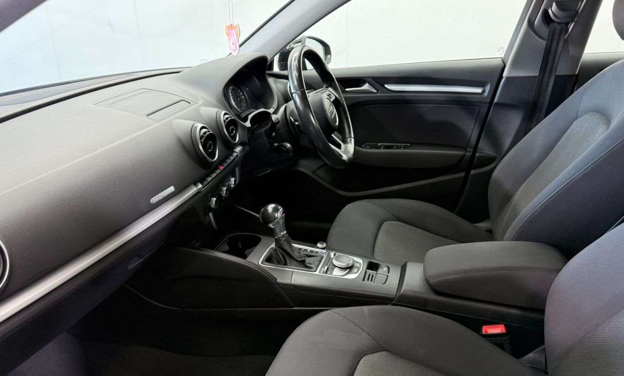 2016 AUDI A3 2016 AUDI A3