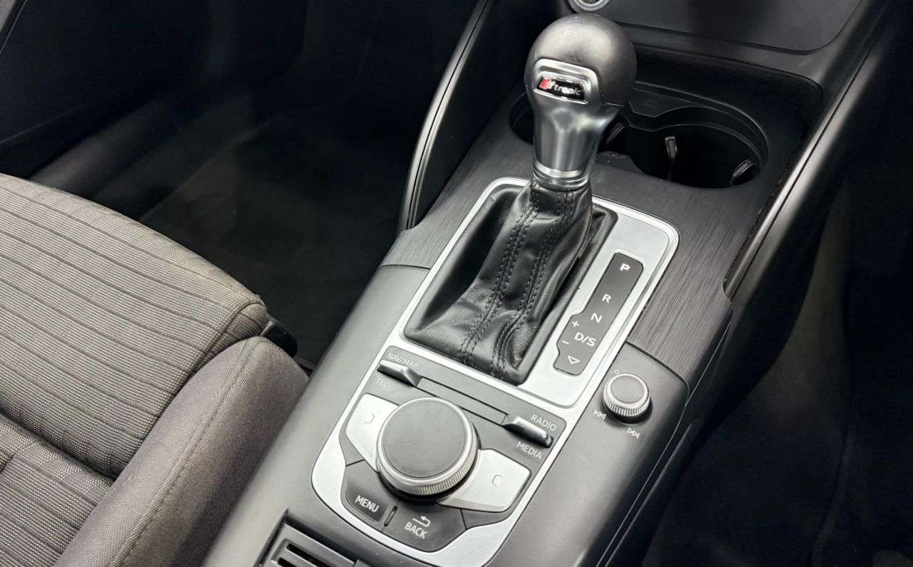 2017 AUDI A3 2017 AUDI A3