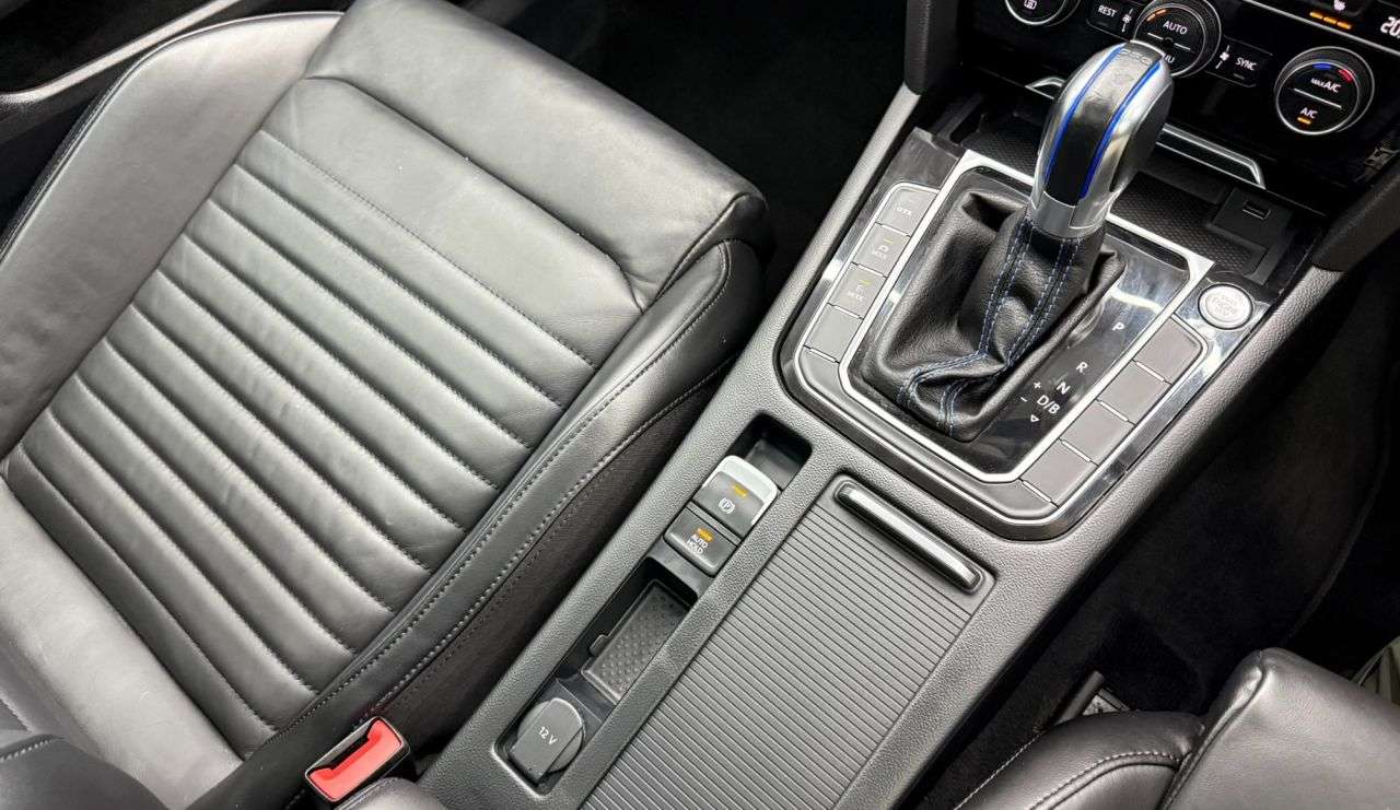 2018 VOLKSWAGEN PASSAT 2018 VOLKSWAGEN PASSAT