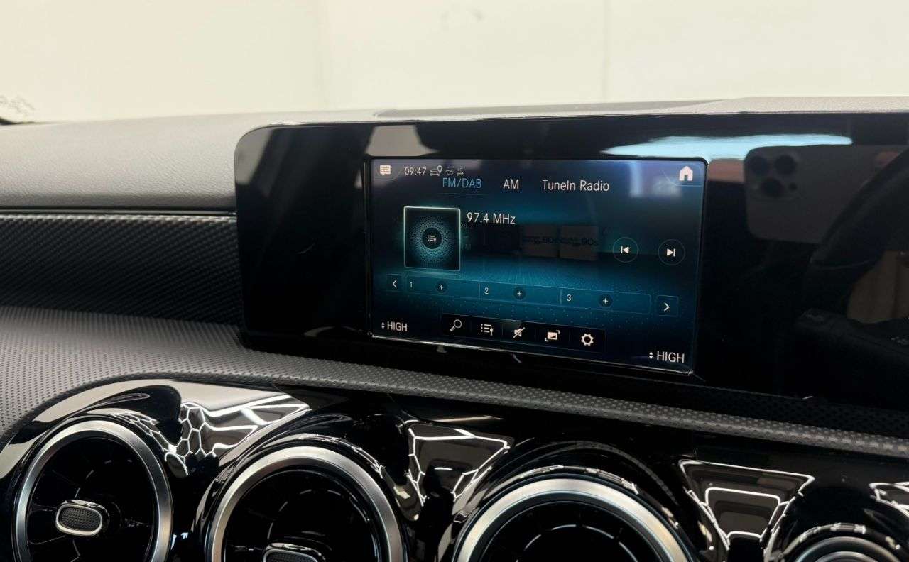 2019 MERCEDES-BENZ A-CLASS 2019 MERCEDES-BENZ A-CLASS