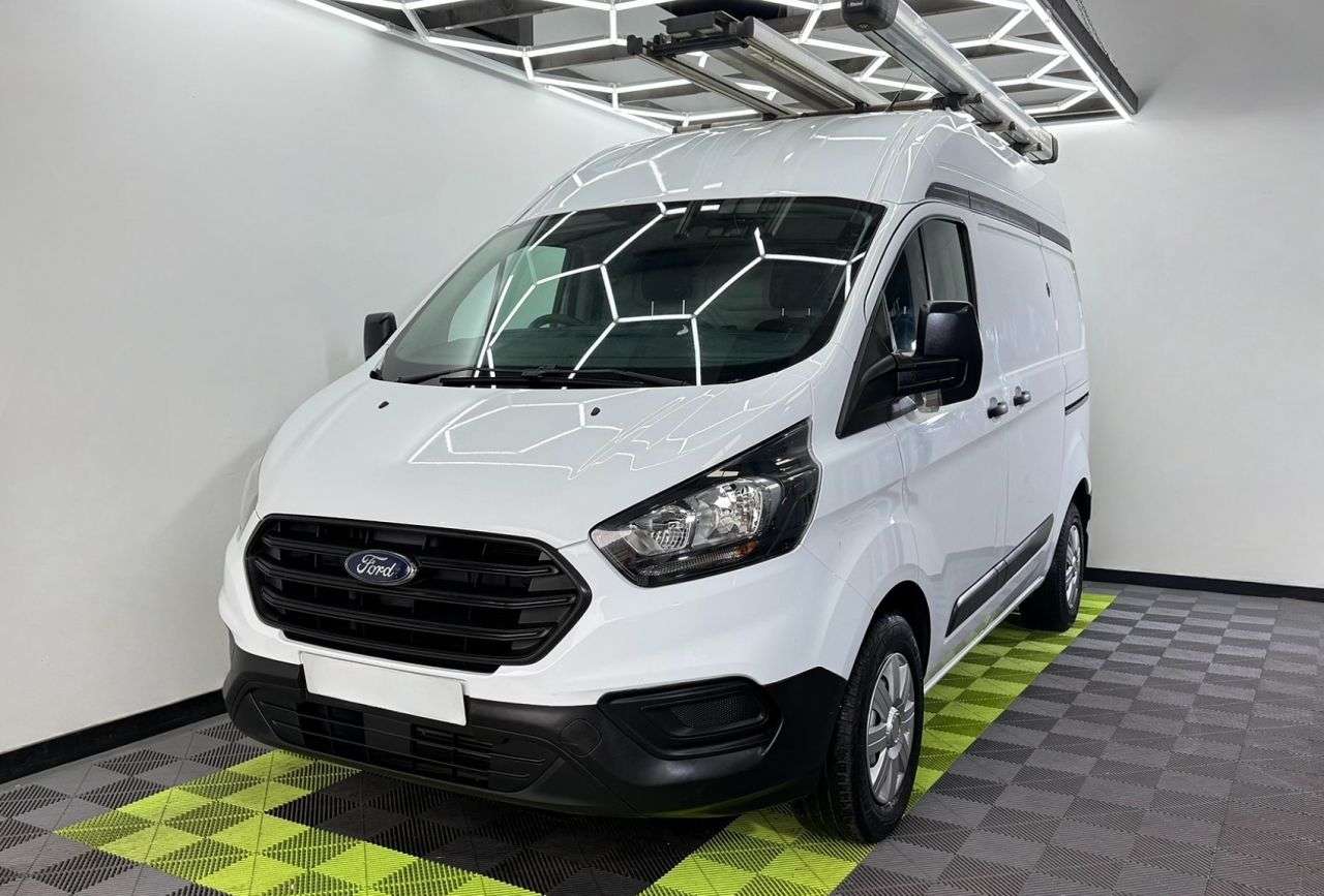 A 2021 FORD TRANSIT CUSTOM 2.0 300 EcoBlue Leader Panel Van 5dr Diesel Manual L1 H2 Euro 6 (s/s) (130 A 2021 FORD TRANSIT CUSTOM 2.0 300 EcoBlue Leader Panel Van 5dr Diesel Manual L1 H2 Euro 6 (s/s) (130