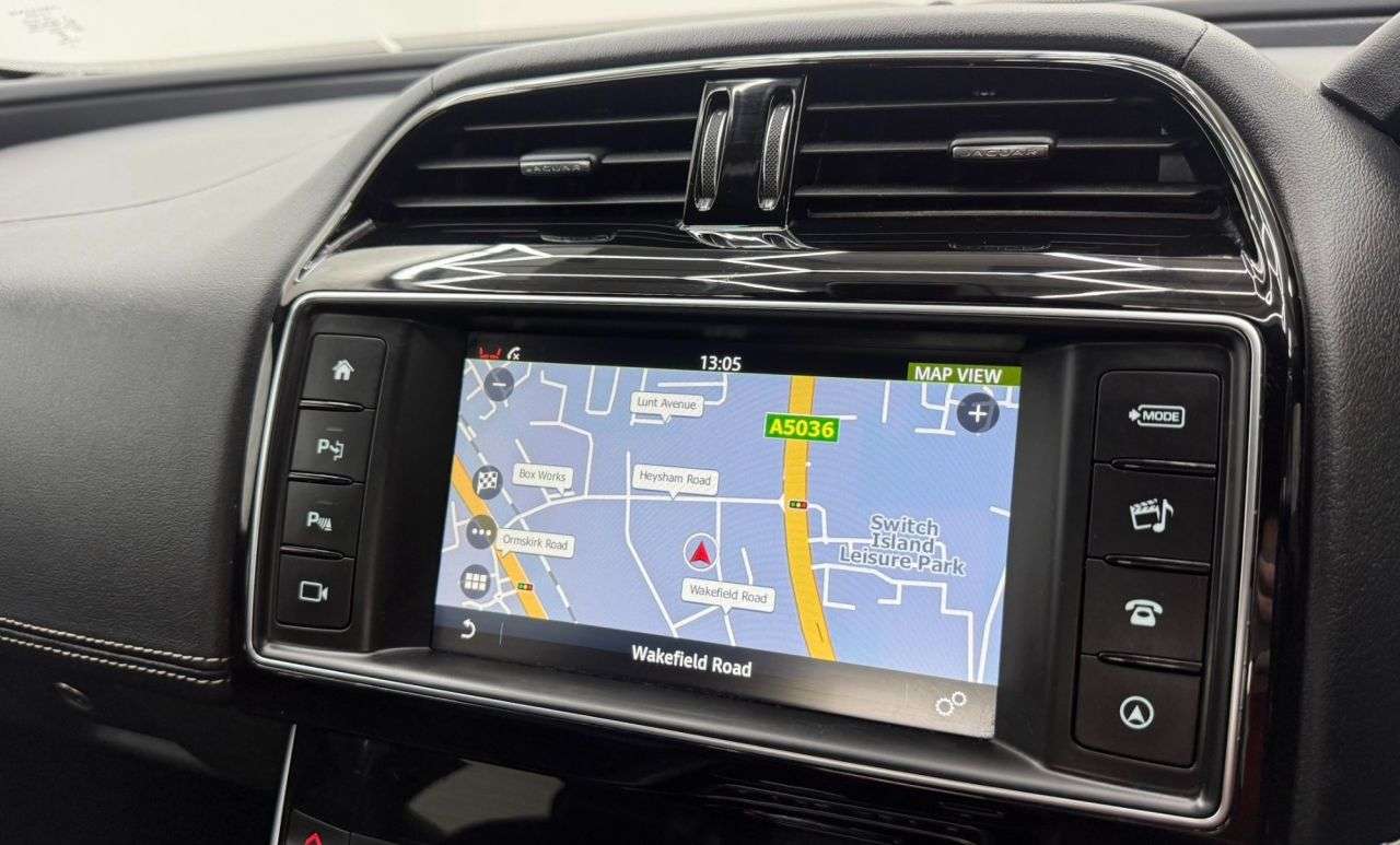 2017 JAGUAR XE 2017 JAGUAR XE