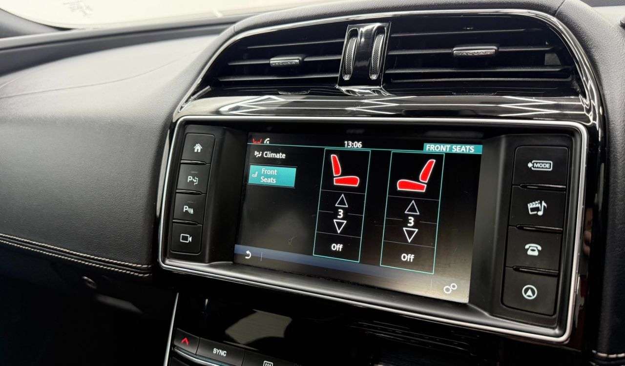 2017 JAGUAR XE 2017 JAGUAR XE