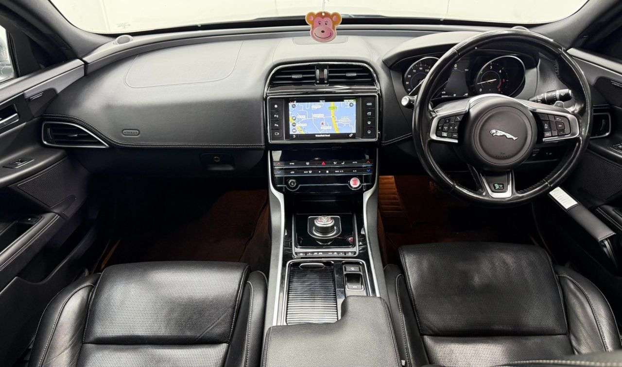 2017 JAGUAR XE 2017 JAGUAR XE