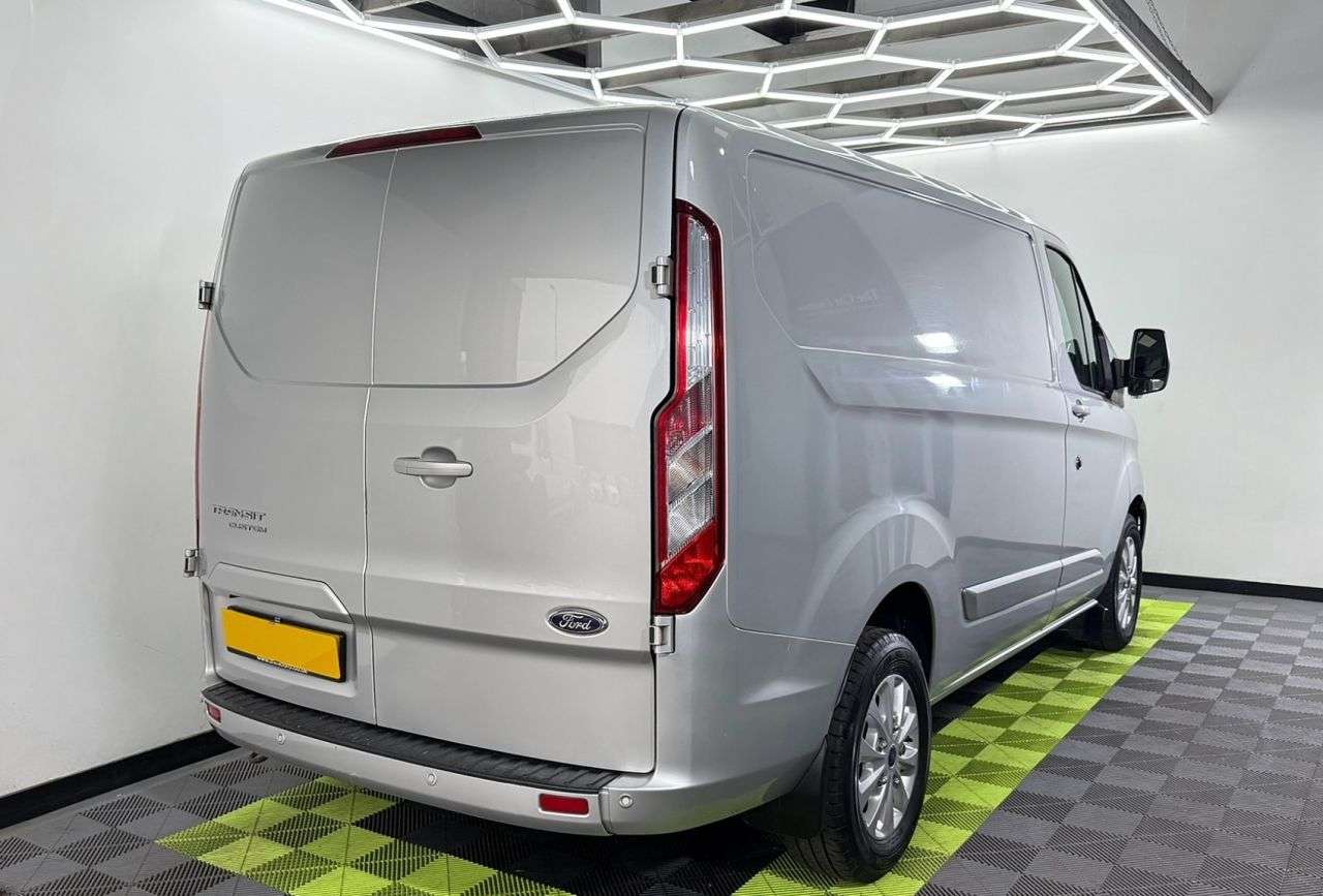 A 2021 FORD TRANSIT CUSTOM 2.0 280 EcoBlue Limited Panel Van 5dr Diesel Manual L1 H1 Euro 6 (s/s) (130 A 2021 FORD TRANSIT CUSTOM 2.0 280 EcoBlue Limited Panel Van 5dr Diesel Manual L1 H1 Euro 6 (s/s) (130