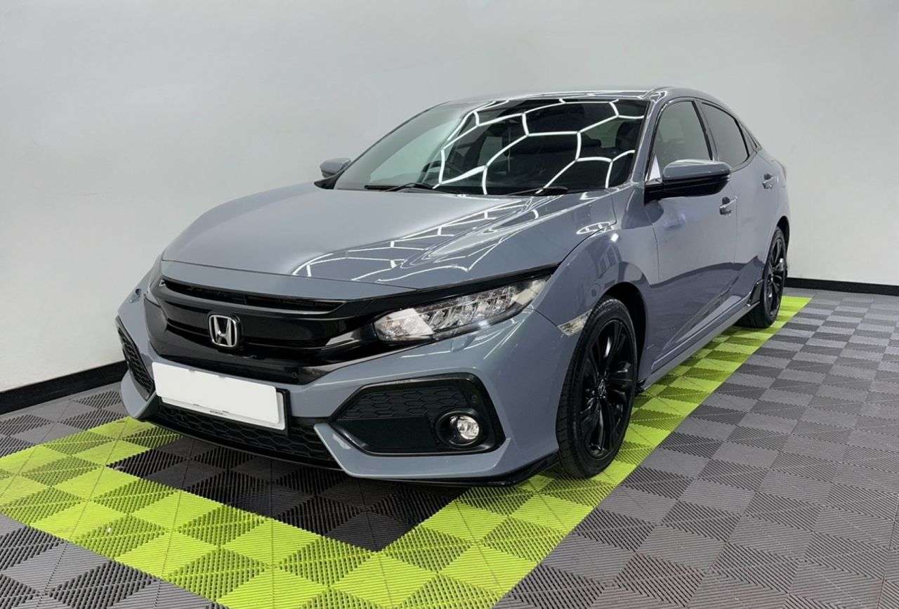 A 2018 HONDA CIVIC 1.5 VTEC Turbo GPF Sport Hatchback 5dr Petrol CVT Euro 6 (s/s) (182 ps) A 2018 HONDA CIVIC 1.5 VTEC Turbo GPF Sport Hatchback 5dr Petrol CVT Euro 6 (s/s) (182 ps)