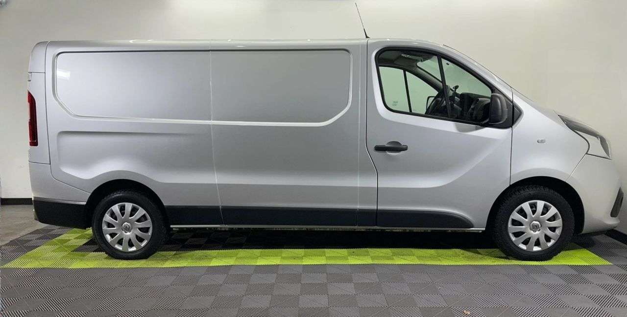 2018 RENAULT TRAFIC 2018 RENAULT TRAFIC