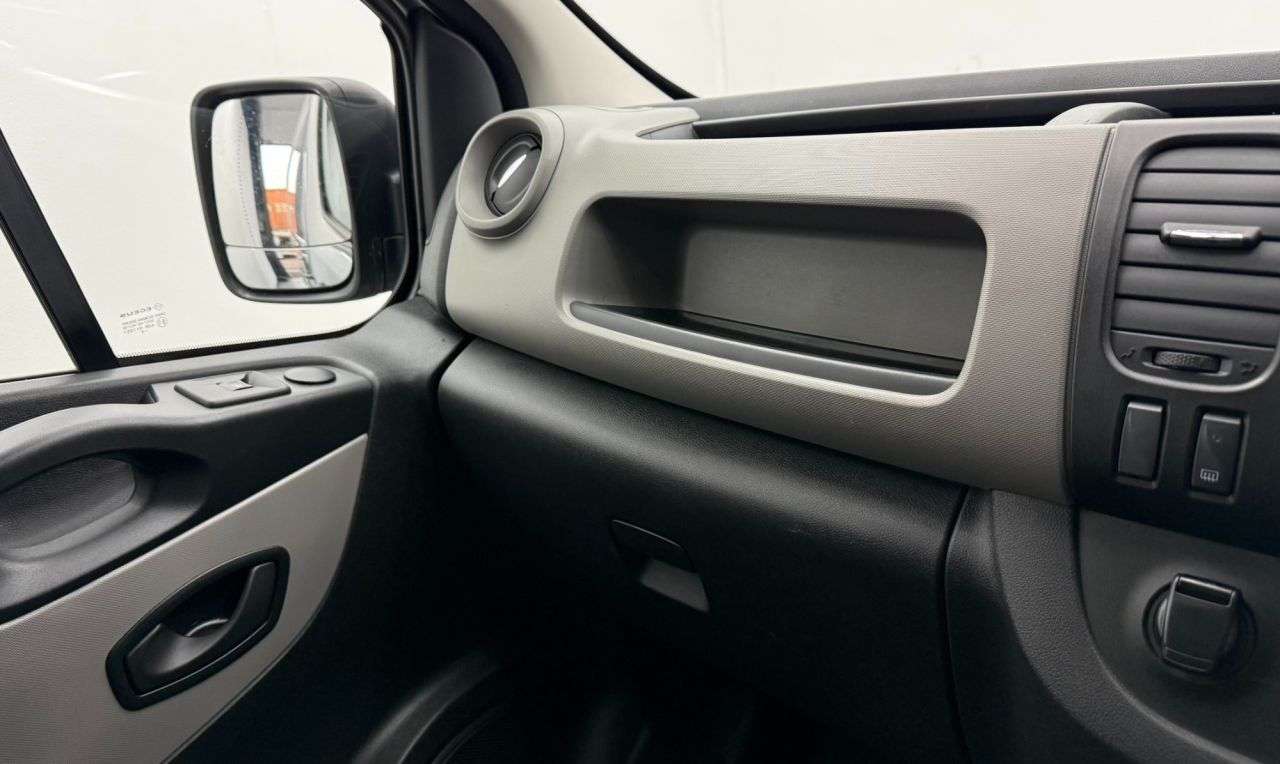 2018 RENAULT TRAFIC 2018 RENAULT TRAFIC