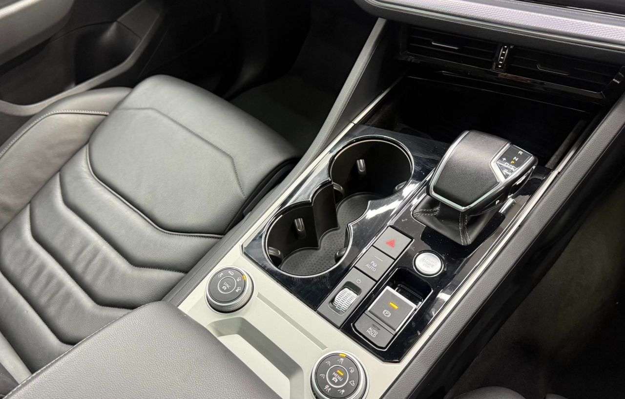 2023 VOLKSWAGEN TOUAREG 2023 VOLKSWAGEN TOUAREG