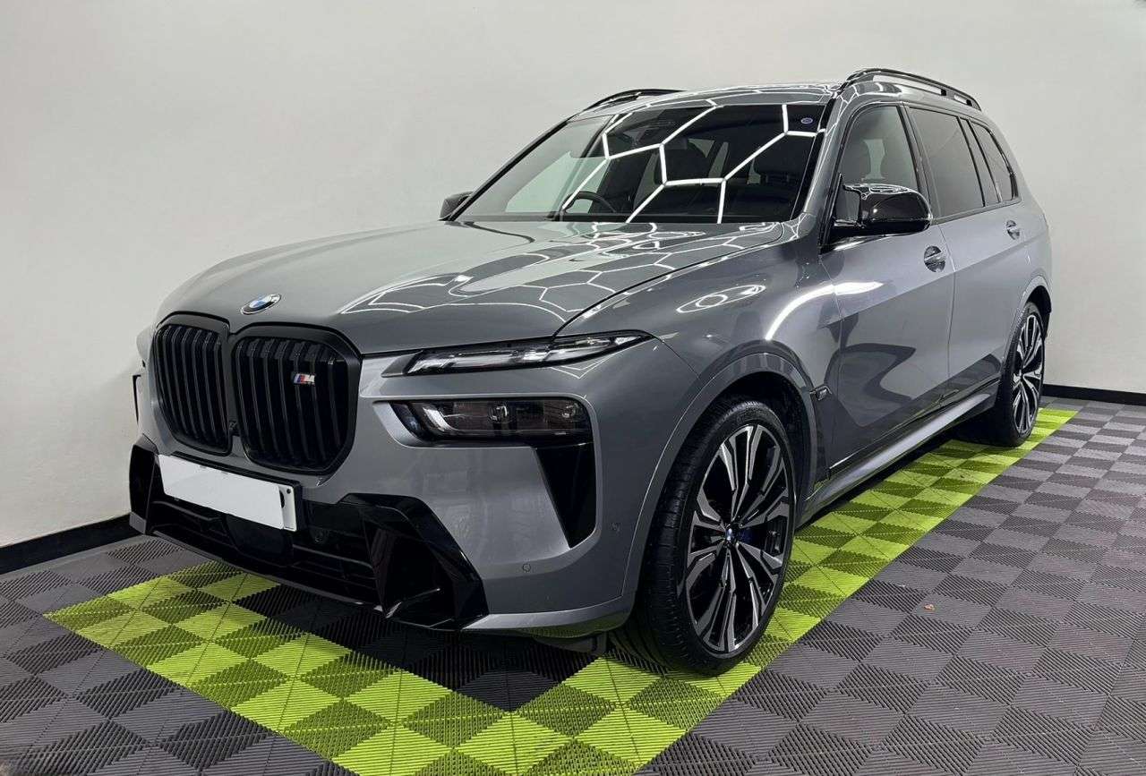 A 2023 BMW X7 4.4 M60i V8 SUV 5dr Petrol Auto xDrive Euro 6 (s/s) (530 ps) A 2023 BMW X7 4.4 M60i V8 SUV 5dr Petrol Auto xDrive Euro 6 (s/s) (530 ps)