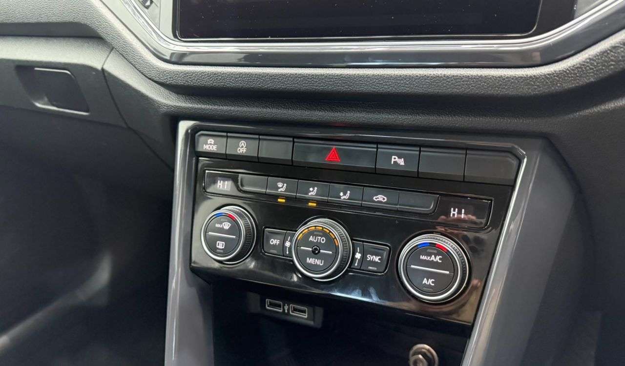 2019 VOLKSWAGEN T-ROC 2019 VOLKSWAGEN T-ROC
