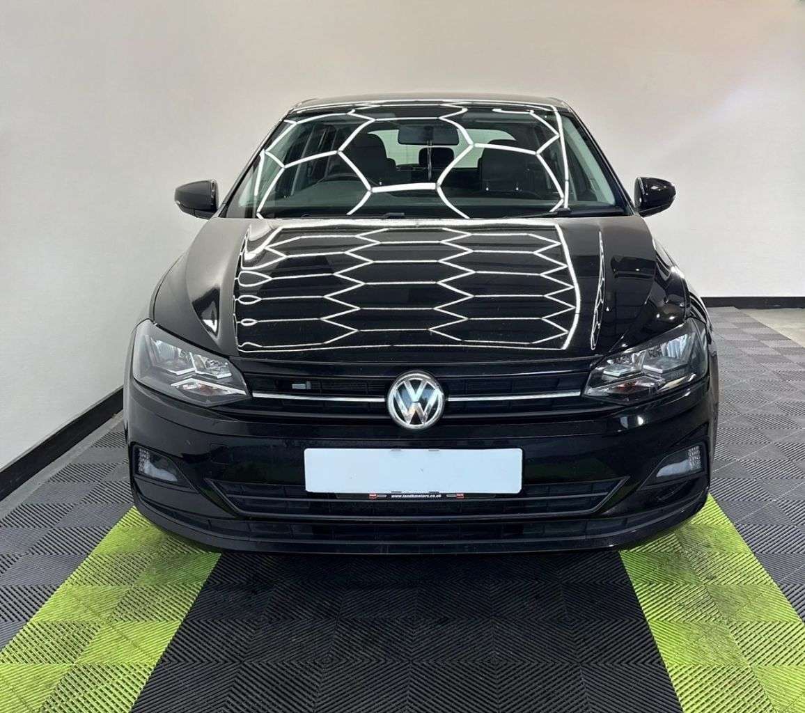 A 2018 VOLKSWAGEN POLO SE TSI DSG A 2018 VOLKSWAGEN POLO SE TSI DSG