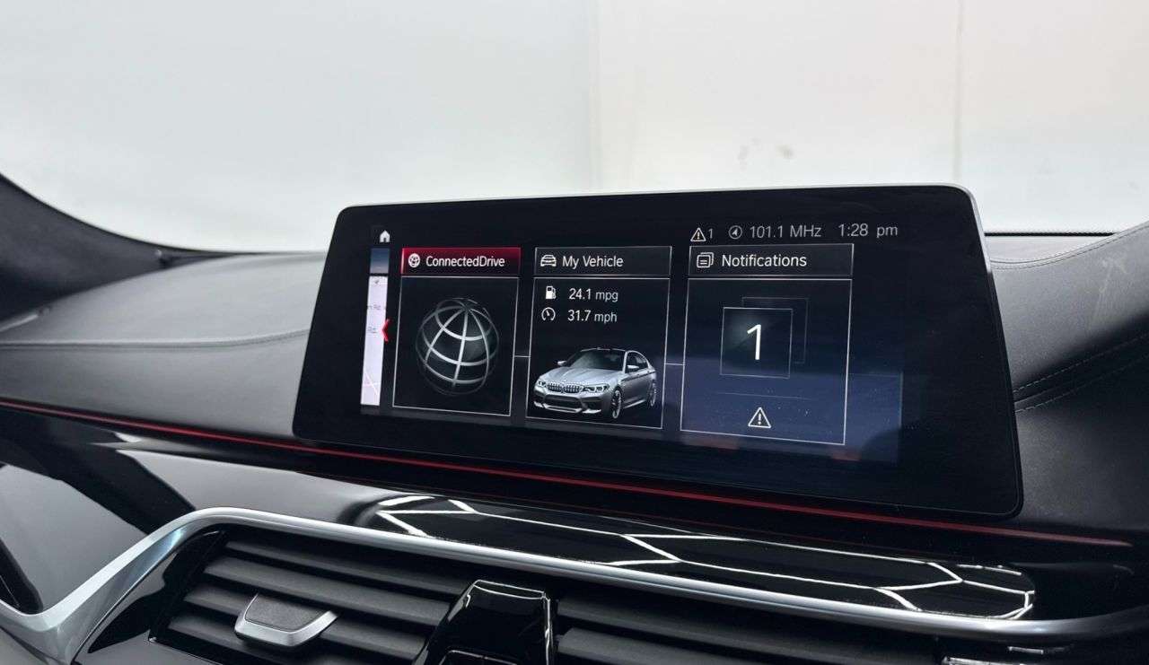 null BMW M5 null BMW M5