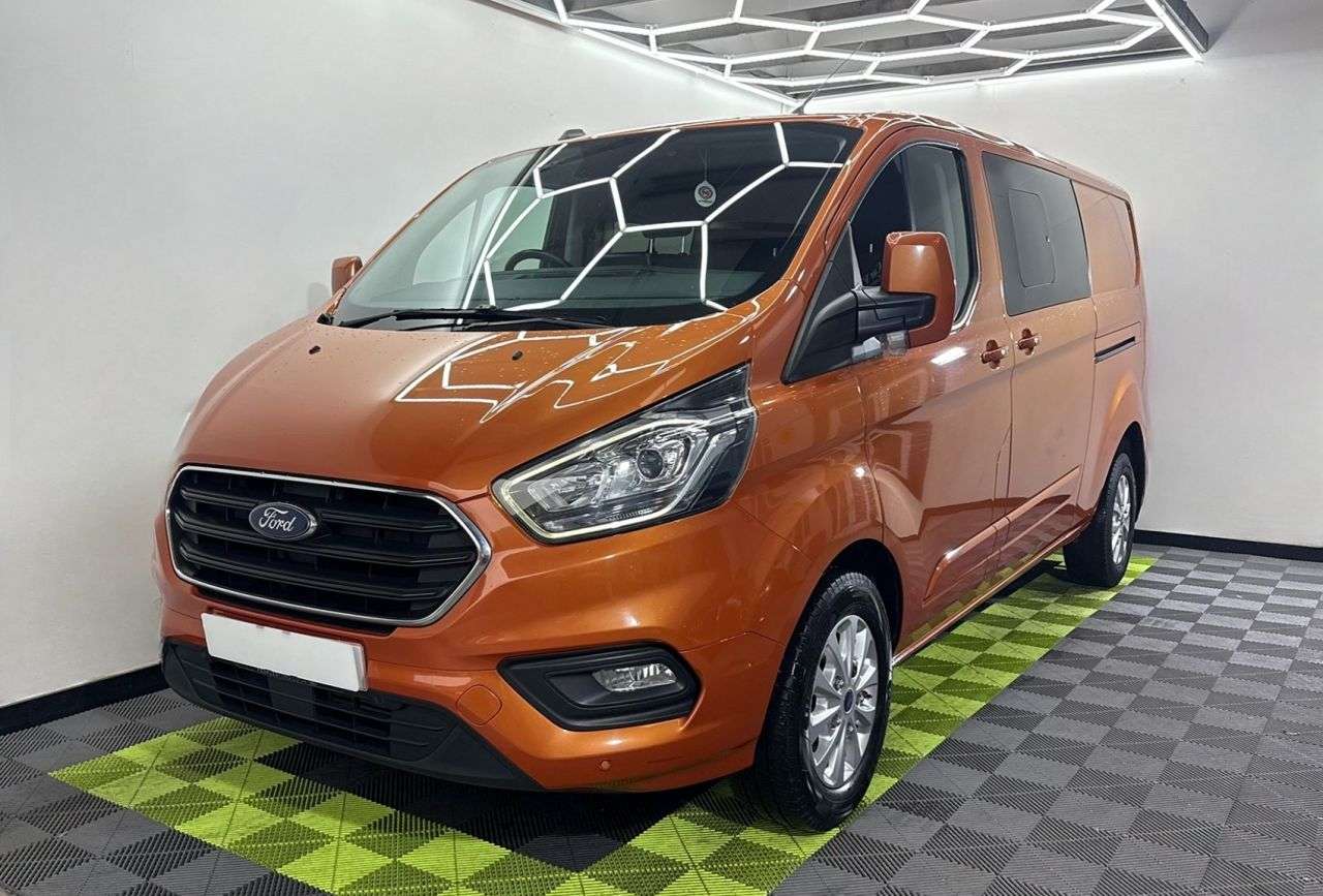 A 2021 FORD TRANSIT CUSTOM 2.0 320 EcoBlue Limited Crew Van Double Cab 5dr Diesel Manual L2 H1 Euro 6 A 2021 FORD TRANSIT CUSTOM 2.0 320 EcoBlue Limited Crew Van Double Cab 5dr Diesel Manual L2 H1 Euro 6